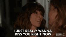 I Just Really Wanna Kiss You Right Now Judy Hale GIF - I Just Really Wanna Kiss You Right Now Judy Hale Linda Cardellini GIFs