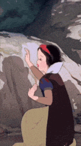 a cartoon drawing of snow white kneeling down with her hands on her knees