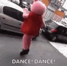 Dance Peppa Pig GIF - Dance Peppa Pig Moves GIFs