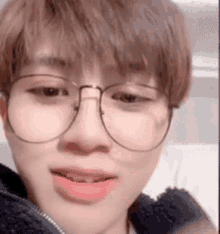 So Cute Boy GIF - So Cute Boy Eyeglasses GIFs