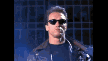 Terminator Arnold Schwarzenegger GIF - Terminator Arnold Schwarzenegger Axl Rose GIFs