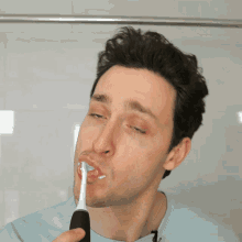 Brushing My Teeth Mikhail Varshavski GIF - Brushing My Teeth Mikhail Varshavski Doctor Mike GIFs