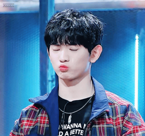 Euiwoong Lee Euiwoong GIF - Euiwoong Lee Euiwoong - Discover & Share GIFs