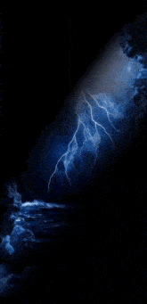 a black background with a lightning bolt and the words firtina ailesine