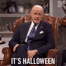 Its Halloween Joe Biden GIF - Its Halloween Joe Biden Jim Carrey GIFs