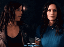 Neve Campbell Courteney Cox GIF