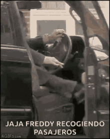 Freddy Enano GIF - Freddy Enano Falling GIFs