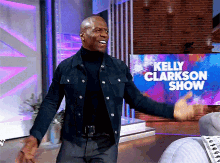 Terry Crews Dance GIF - Terry Crews Dance Kelly Clarkson Show GIFs