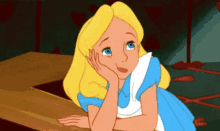 Miga, Que Tédio / Alice No País Das Maravilhas / Disney GIF - Alice In Wonderland Disney Bored GIFs