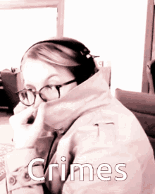 Crimes Julia GIF - Crimes Julia Juli Lepetit GIFs