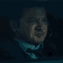 Screaming Mike Mclusky GIF - Screaming Mike Mclusky Jeremy Renner GIFs