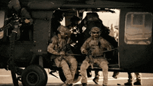 Helicopter Seal Team GIF - Helicopter Seal Team Brock Reynolds GIFs
