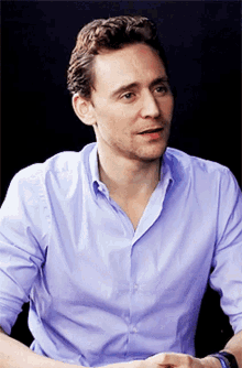 Tom Hiddleston Handsome GIF - Tom Hiddleston Handsome Laugh GIFs