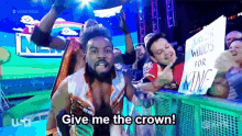 Wwe Xavier Woods GIF - Wwe Xavier Woods Give Me The Crown GIFs