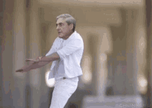 Mueller Dancing GIF - Mueller Dancing GIFs