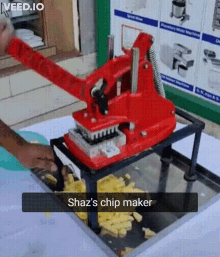 Shazs Chip Maker GIF - Shazs Chip Maker GIFs