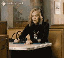 Wow Im Really Bored GIF - Wow Im Really Bored Moira Rose GIFs