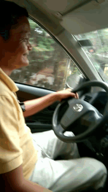 Funny Man Laugh GIF - Funny Man Laugh Driving GIFs