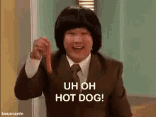 Uhoh Hotdog GIF - Uhoh Hotdog Surprise GIFs