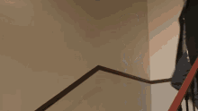 Bajar Escaleras Going Down The Stairs GIF - Bajar Escaleras Going Down The Stairs Feliz GIFs