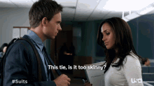 This Tie Is Too Skinny Tie GIF - This Tie Is Too Skinny Tie Too Skinny GIFs