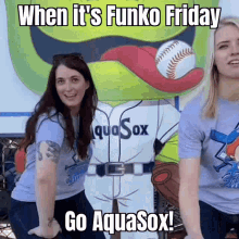 Everett Aqua Sox GIF - Everett Aqua Sox Funko GIFs