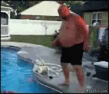 Comedia GIF - Pool Man Dive GIFs