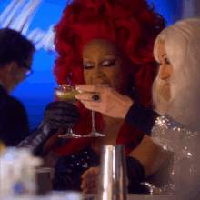 Cheers Clink GIF - Cheers Clink Toast GIFs