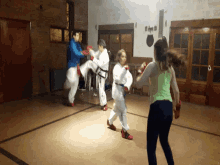 Practice Taekwondo GIF - Practice Taekwondo Karate GIFs