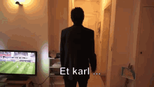 Karl Et GIF - Karl Et Shotgun GIFs