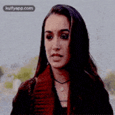 shraddha kapoor stree outfits bollywood fashion i kept all the middle gifs as close up looks of her bc she only wears around 9 outfits in this movie of which only 6 are properly giffable