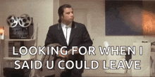 Looking Around GIF - Looking Around What GIFs