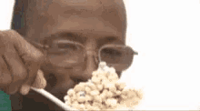 Eating Cereals GIF - Eating Cereals GIFs