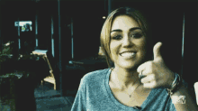 Miley Cyrus Thumbs Up GIF - Miley Cyrus Thumbs Up Approved GIFs