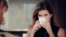 Philippa Coulthard The Catch GIF - Philippa Coulthard The Catch Abc GIFs