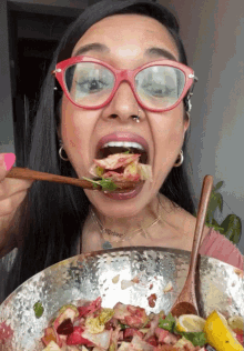 Eat Chef Priyanka GIF - Eat Chef Priyanka Salad GIFs