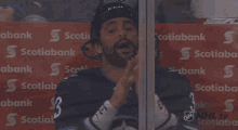 Winnipeg Jets Dustin Byfuglien GIF - Winnipeg Jets Dustin Byfuglien Clapping GIFs
