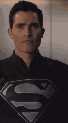 Tyler Hoechlin Superman GIF - Tyler Hoechlin Superman Elseworlds GIFs