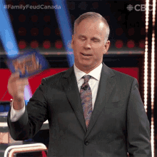 Figures Gerry Dee GIF - Figures Gerry Dee Family Feud Canada GIFs