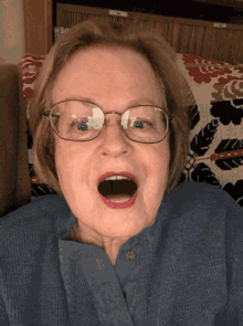 Old Lady Make Face GIF - Old Lady Make Face Selfie GIFs