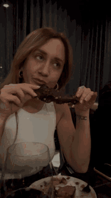 Meat Isa GIF - Meat Isa Isabelle GIFs