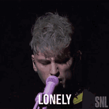 Lonely Without You Machine Gun Kelly GIF - Lonely Without You Machine Gun Kelly Lonely Song GIFs