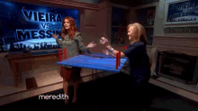 Debra Messing Is Bringing Her All To This Arm Wrestling Competition Against Meredith GIF - Meredith Vieira Debra Messing Bam GIFs