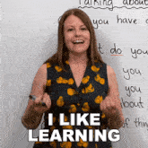 I Like Learning About Other People Emma GIF - I Like Learning About Other People Emma Engvid GIFs