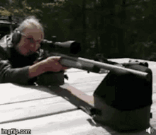 Sniper Gunshot GIF - Sniper Gunshot Bullseye GIFs