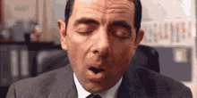 Segunda - Feira GIF - Rowan Atkinson Mr Bean Shocked GIFs