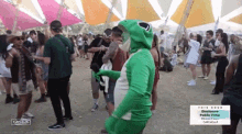 Dancing Therapy Gecko GIF - Dancing Therapy Gecko Coachella GIFs