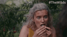 Eating Shelby Goodkind GIF - Eating Shelby Goodkind The Wilds GIFs