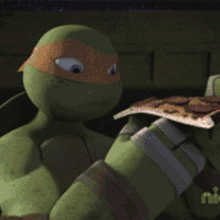 Teenage Mutant Ninja Turtles Michaelangelo GIF - Teenage Mutant Ninja Turtles Michaelangelo Pizza GIFs
