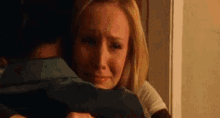Kristen Bell Hug GIF - Kristen Bell Hug Crying GIFs
